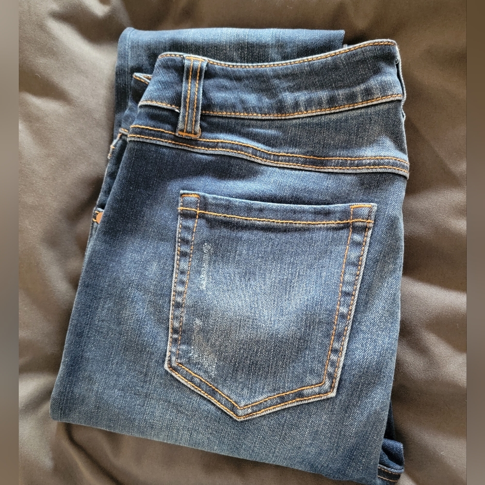 CAbi Skinny Jeans